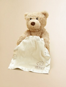 Every baby loves to play peek-a-boo and what better way to play than with this adorable bear? Little ones will giggle with delight as this beige teddy bear raises and lowers his cream-colored blanket to play a game of peek-a-boo! The bear's mouth moves as he says, Where did you go? 