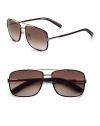 A sophisticated classic in lightweight metal and resin. Logo detail 100% UV protective Made in Italy