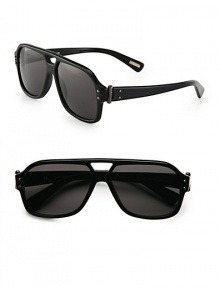 A modern rendition of the signature aviator frame crafted in lightweight resin with metal hardware detail for a sleek finish. Available in shiny black frames with smoke lenses.Resin100% UV ProtectionMade in Italy A modern rendition of the signature aviator frame crafted in lightweight resin with metal hardware detail for a sleek finish. Available in shiny black frames with smoke lenses.Resin100% UV ProtectionMade in Italy