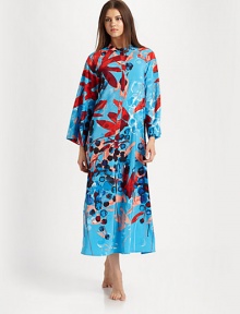 A bold abstract print covers this long silhouette, perfect for layering with your favorite pieces. Pull-over styleMandarin collarLong sleevesAbout 52 from shoulder to hemPolyesterMachine washImported A bold abstract print covers this long silhouette, perfect for layering with your favorite pieces. Pull-over styleMandarin collarLong sleevesAbout 52 from shoulder to hemPolyesterMachine washImported