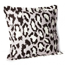 Spotted Cat, a modern take on a classic DVF animal print, brings vivid energy and sleek style to this DIANE von FURSTENBERG sham. Spotted Cat, a modern take on a classic DVF animal print, brings vivid energy and sleek style to this DIANE von FURSTENBERG sham.