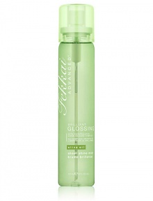 Feather-light mist delivers an even veil of shine with encapsulated olive oil plus all-day-long protection. 5 oz. Feather-light mist delivers an even veil of shine with encapsulated olive oil plus all-day-long protection. 5 oz.