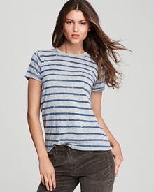 Lend your casual wardrobe a hand-crafted feel with this lightweight Theory tee, boasting stripes with a painted-on effect for a unique and playful touch.