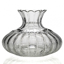 Made entirely from hand, each piece of William Yeoward Crystal draws its inspiration from antique crystal pieces originally made in England during the 18th and early 19th centuries. Delicate small cuts running from the base to the scalloped rim are captivating and chic. Made entirely from hand, each piece of William Yeoward Crystal draws its inspiration from antique crystal pieces originally made in England during the 18th and early 19th centuries. Delicate small cuts running from the base to the scalloped rim are captivating and chic.