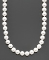 Simple, elegant and always right for the occasion. You'll love this beautiful strand of cultured freshwater pearls (8-9 mm). Approximate length: 18 inches.