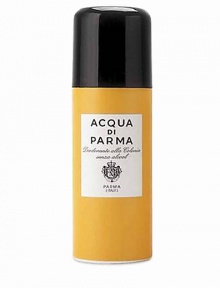 A refreshing spray for the body lightly scented with the warm leather accord of Colonia Intensa. 5 oz. A refreshing spray for the body lightly scented with the warm leather accord of Colonia Intensa. 5 oz.