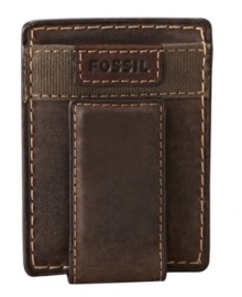 Carry those cards in sleek style with this Fossil leather wallet. Carry those cards in sleek style with this Fossil leather wallet.