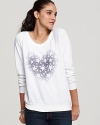 Sporting an 80s-style retro graphic, the Starry Love CHASER sweatshirt provides a fun blast from the past.