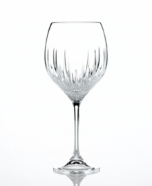 Sublime elegance meets dazzling sparkle in Princess, a goblet from the designer synonymous with stylish refinement, Vera Wang. A pattern of vertical cuts follows a flawlessly smooth crystal curve from bowl to stem. Sublime elegance meets dazzling sparkle in Princess, a goblet from the designer synonymous with stylish refinement, Vera Wang. A pattern of vertical cuts follows a flawlessly smooth crystal curve from bowl to stem.