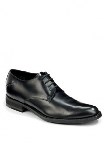 THE LOOKOval toeLace-up closure THE MATERIALLeather upperLeather lining and sole ORIGINMade in Italy THE LOOKOval toeLace-up closure THE MATERIALLeather upperLeather lining and sole ORIGINMade in Italy