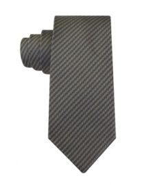 Blur the lines between cool and classic with this striped tie from Bar III. Blur the lines between cool and classic with this striped tie from Bar III.