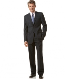 Look sharp. This navy suit from Donald J. Trump helps you break out of the box with a singular style statement.