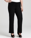 Clean lines and a straight leg silhouette create wear-anywhere style on these classic Eileen Fisher pants.