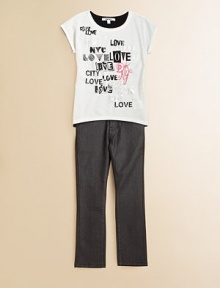 Contrasting front and back panels, city love screen-printing and foil designs add a splash of cool to this not-so-basic every day top.ScoopneckShort sleevesPullover styleHi-lo hemCottonMachine washImported Contrasting front and back panels, city love screen-printing and foil designs add a splash of cool to this not-so-basic every day top.ScoopneckShort sleevesPullover styleHi-lo hemCottonMachine washImported