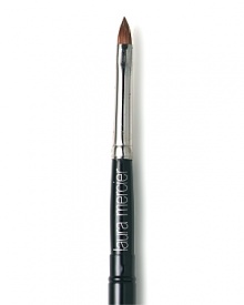 Laura Mercier Lip Colour Brush - Pull Apart is sculpted to give perfect control. With its finely rounded tip & tapered sides, this natural brush allows for precise lining of the lip line. Laura Mercier Lip Colour Brush - Pull Apart is sculpted to give perfect control. With its finely rounded tip & tapered sides, this natural brush allows for precise lining of the lip line.