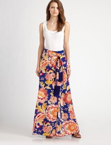 A pretty, brushstroke print design in luxurious silk with a fringed belt. Wide waistband with belt loopTie belt with fringe detailsWrap frontAbout 45 longSilkDry cleanImported Model shown is 5'9½ (176cm) wearing US size 4. A pretty, brushstroke print design in luxurious silk with a fringed belt. Wide waistband with belt loopTie belt with fringe detailsWrap frontAbout 45 longSilkDry cleanImported Model shown is 5'9½ (176cm) wearing US size 4.