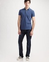 Pure comfort and never-ending style, cut with a straight-leg fit in remarkably soft, 8.75-ounce Italian denim. Five-pocket style Button fly Inseam, about 34 98% cotton/2% elastane Machine wash Made in USA 