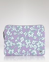 Hit print with this neoprene laptop case from DIANE von FURSTENBEG. It will ensure your technology is always top of the trends.