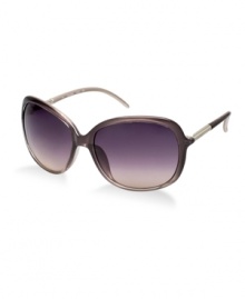 Balancing functionality and inspiration is at the heart of Calvin Klein's sunglass styles. It's no wonder the brand is one of the leading fashion design studios in the world. Balancing functionality and inspiration is at the heart of Calvin Klein's sunglass styles. It's no wonder the brand is one of the leading fashion design studios in the world.