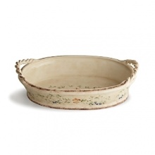 Hand-painted fleurs-de-lis and vines combine with uneven edges to add old world charm to Arte Italica's Medici collection. Hand-painted fleurs-de-lis and vines combine with uneven edges to add old world charm to Arte Italica's Medici collection.