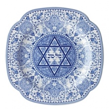 Spode's craftsmen have been designing and manufacturing some of the finest ceramics for over 200 years. Blue Room Judaica is a special collection based on Spode's classic Blue Room theme which celebrates heritage and ancient traditions. Spode's craftsmen have been designing and manufacturing some of the finest ceramics for over 200 years. Blue Room Judaica is a special collection based on Spode's classic Blue Room theme which celebrates heritage and ancient traditions.