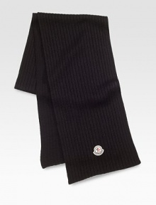 A new winter classic in rich, naturally stretchy ribbed wool. Applied logo detail About 68 long Wool Dry clean Made in Italy A new winter classic in rich, naturally stretchy ribbed wool. Applied logo detail About 68 long Wool Dry clean Made in Italy