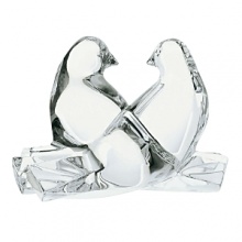 Baccarat crystal captures the form and symbol of peace, love and unity with entwined Loving Doves. The magical luminosity of the crystal dove emanates the beauty of what they represent. Baccarat crystal captures the form and symbol of peace, love and unity with entwined Loving Doves. The magical luminosity of the crystal dove emanates the beauty of what they represent.
