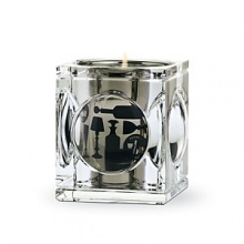 Two-piece set. Jar designed by Thomas Bastide. Clear, full-lead crystal cube with magnifying lenses on every side. Candle: Floral, spicy, feminine. 100% vegetable wax. Burn time- 40-45 hours. Two-piece set. Jar designed by Thomas Bastide. Clear, full-lead crystal cube with magnifying lenses on every side. Candle: Floral, spicy, feminine. 100% vegetable wax. Burn time- 40-45 hours.