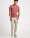 A classic V-neck style, in soft, perfectly dyed cotton.V necklineShort sleevesCottonDry cleanMade in Italy