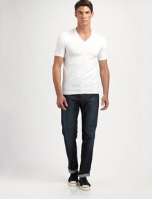 A basic v-neck tee that meets all of your casual wardrobe needs, shaped in a rich cotton blend for added comfort and support and an exceptional fit.V-neck90% cotton/10% elastaneMachine washImported A basic v-neck tee that meets all of your casual wardrobe needs, shaped in a rich cotton blend for added comfort and support and an exceptional fit.V-neck90% cotton/10% elastaneMachine washImported