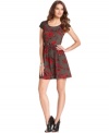 Mesh sleeves add edge to this otherwise feminine, floral Kensie dress -- perfect for a flirty look!