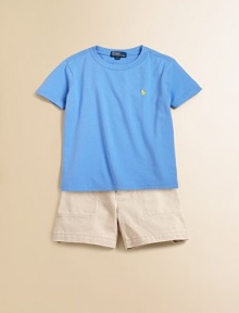 This short-sleeved everyday essential is crafted in plush cotton.CrewneckShort sleevesPullover styleCottonMachine washImported This short-sleeved everyday essential is crafted in plush cotton.CrewneckShort sleevesPullover styleCottonMachine washImported