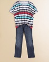 Bright free-form stripes on a light, drapey knit with a trendy contour hem.Scoop neckline with heather knit trimShort dolman sleeves with snap shouldersCurved front contour hemCotton/modalHand washImported Please note: Number of snaps may vary depending on size ordered. 