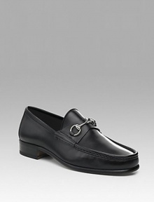 Classic leather moccasin loafer with silvertone horse bit hardware. Leather sole Made in Italy