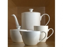 Capturing the spirit of simplicity with clean, uncomplicated lines. Dishwasher and microwave safe. Open stock Capturing the spirit of simplicity with clean, uncomplicated lines. Dishwasher and microwave safe. Open stock