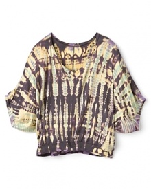 Refined enough for parties and cool enough for the classroom, with a dynamic tie-dye print and drapey batwing sleeves. Refined enough for parties and cool enough for the classroom, with a dynamic tie-dye print and drapey batwing sleeves.
