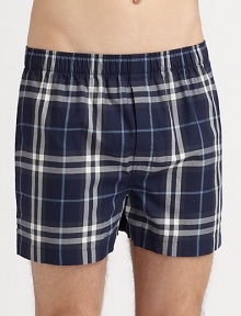 The foundation of any gentleman's style, woven in fine cotton. Pack of 3 Cotton Machine wash Imported 