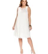 Get set for the holiday party circuit with Cha Cha Vente's sleeveless plus size dress, fashioned from alluring lace.