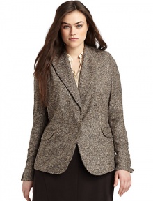 THE LOOKTweed designNotch lapelFront snap closure Long sleeves Princess seams Front flap pocketsTHE FITAbout 29 from shoulder to hemTHE MATERIAL85% wool/14% nylon/1% elastaneFully linedCARE & ORIGINDry cleanMade in Italy