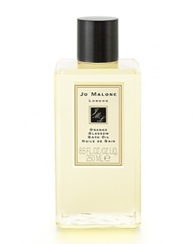 The scent of clementine leaves in the morning dew sparkles above a heart of orange blossom and water lily, transporting the wearer to a garden oasis. Orange Blossom Bath Oil gently fragrances and moisturizes the skin. Lush and softly foaming, it's pure relaxation. The scent of clementine leaves in the morning dew sparkles above a heart of orange blossom and water lily, transporting the wearer to a garden oasis. Orange Blossom Bath Oil gently fragrances and moisturizes the skin. Lush and softly foaming, it's pure relaxation.