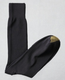 The ultra-smooth, ultra-comfortable, 100% nylon sock, a wardrobe staple for business and dress attire. Reinforced toe. Three pairs to a pack. The ultra-smooth, ultra-comfortable, 100% nylon sock, a wardrobe staple for business and dress attire. Reinforced toe. Three pairs to a pack.