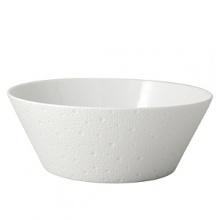 This collection was inspired by marine landscapes: the decorative pattern on the wide brimmed plates resembles the effervescent spray of ocean waves that crash and wash onto shore. The subtle effects on porcelain combined with skillful enameling techniques infuse Ecume with a contemporary yet poetic quality. The collection creates a highly elegant yet modern table setting. This collection was inspired by marine landscapes: the decorative pattern on the wide brimmed plates resembles the effervescent spray of ocean waves that crash and wash onto shore. The subtle effects on porcelain combined with skillful enameling techniques infuse Ecume with a contemporary yet poetic quality. The collection creates a highly elegant yet modern table setting.