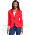 Work has never been more chic with this stretch knit petite blazer from Style&co. Pair it with your favorite blouse and trousers for a modern professional look!