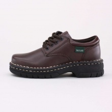 The Plainview is a perfect wear-anywhere, do-anything kids' oxford that works as well with jeans as it does with school uniforms or for special occasions. The Plainview is a perfect wear-anywhere, do-anything kids' oxford that works as well with jeans as it does with school uniforms or for special occasions.