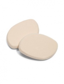 Designed for use with Cream Foundation. Creates a perfectly even, natural finish. Includes two sponges.The Importance of Face to Face ConsultationLearn More about Cle de Peau BeauteLocate Your Nearest Cle de Peau Beaute Counter Designed for use with Cream Foundation. Creates a perfectly even, natural finish. Includes two sponges.The Importance of Face to Face ConsultationLearn More about Cle de Peau BeauteLocate Your Nearest Cle de Peau Beaute Counter