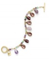 Make any getaway a glamorous one with Lauren by Ralph Lauren's Bedford Weekend bracelet. Crafted from gold-tone mixed metal, the bracelet dazzles with vibrant beads. Approximate length: 7-1/2 inches.