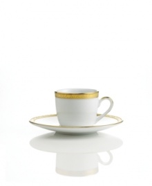 Add the warm glow of gold to your formal table with the classic style of the Grand Buffet Gold dinnerware collection. Serve dessert with espresso or a spot of tea in this delicate demitasse cup.