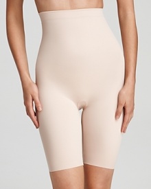 Shape up with Wacoal's iPant long leg anti-cellulite shaper. Comfortable shapewear with embedded microcapsules containing caffeine to promote fat destruction; vitamin E to prevent effects of aging; ceramides to restore and maintain the skin's smoothness; and retinol and aloe vera to moisturize and increase the firmness.