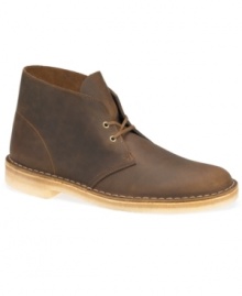 This pair of men's boots is a comfortable no-brainer for your everyday wardrobe. These classic chukka boots for men from Clarks effortlessly bridge the work week and the weekend. This pair of men's boots is a comfortable no-brainer for your everyday wardrobe. These classic chukka boots for men from Clarks effortlessly bridge the work week and the weekend.