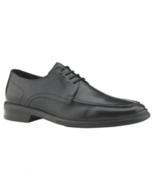 Adding plenty of extra comfort to the classic oxford, this modern pair of men's dress shoes features a non-visible air sole along with a distinct sophisticated style. Adding plenty of extra comfort to the classic oxford, this modern pair of men's dress shoes features a non-visible air sole along with a distinct sophisticated style.